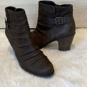 PAUL GREEN Ruched Booties Nubuck Leather Buckle